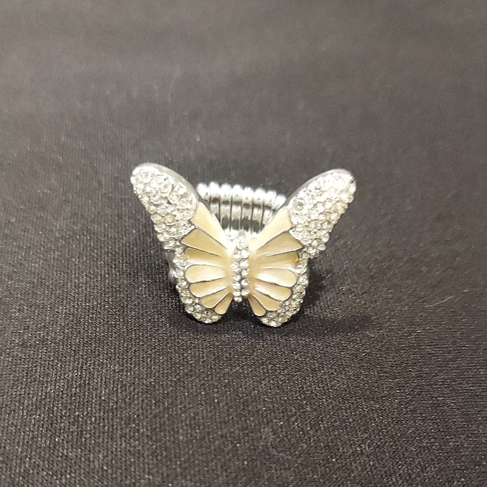 NATASHA Butterfly Stretch Ring